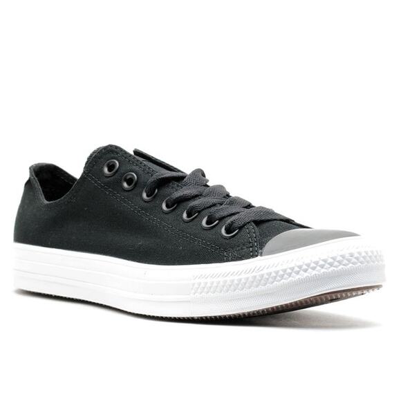 CONVERSE Chuck Taylor II All Star Ox Sneakers Low Top Black White Unisex M6/W8 - Picture 1 of 10